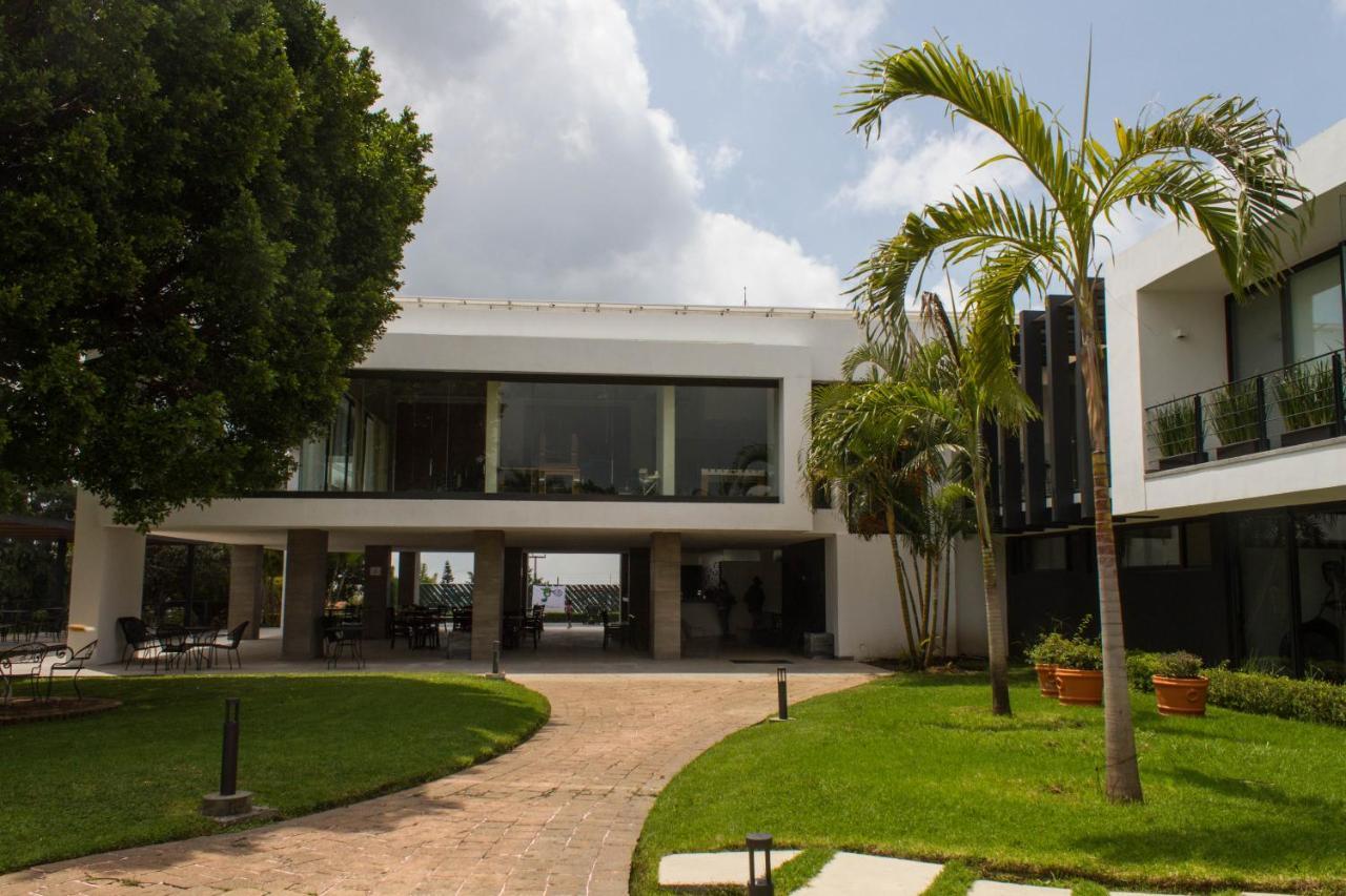 Villa Internacional Hotel & Club Cuernavaca Buitenkant foto